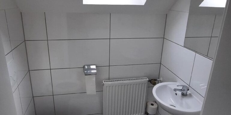 WC DG ...