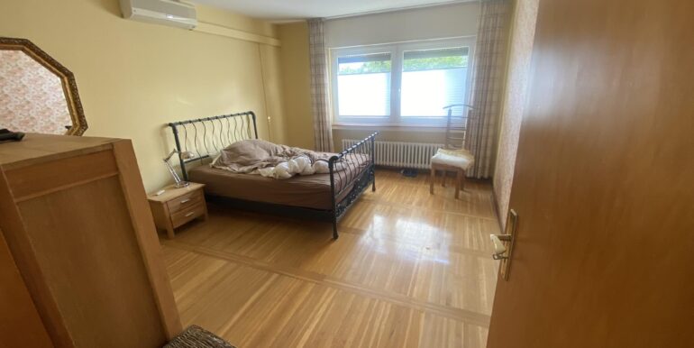 Schlafzimmer EG ...