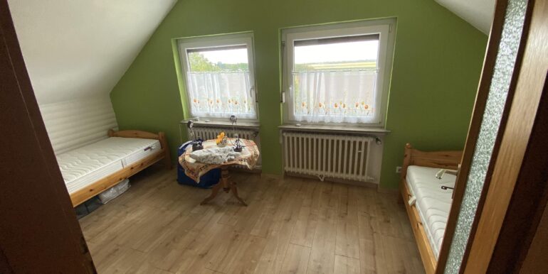 Zimmer 1 DG ...