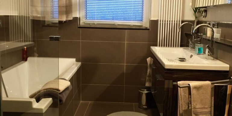 Badezimmer UG
