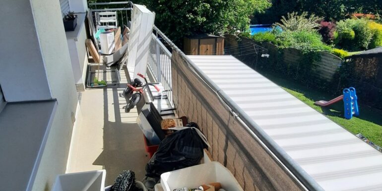 Balkon ...