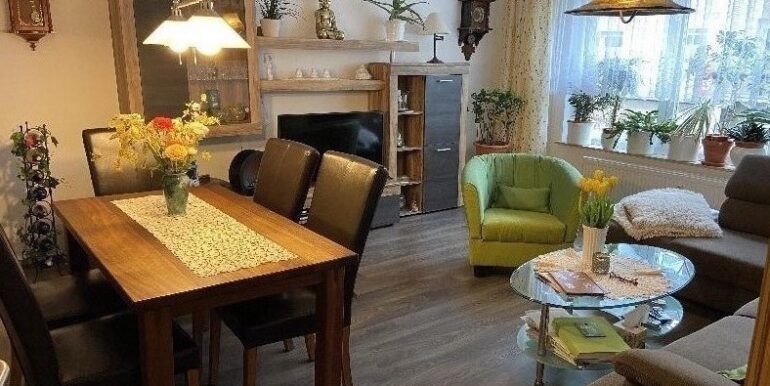 Wohnzimmer 1.OG ...