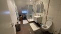 Badezimmer DG ...
