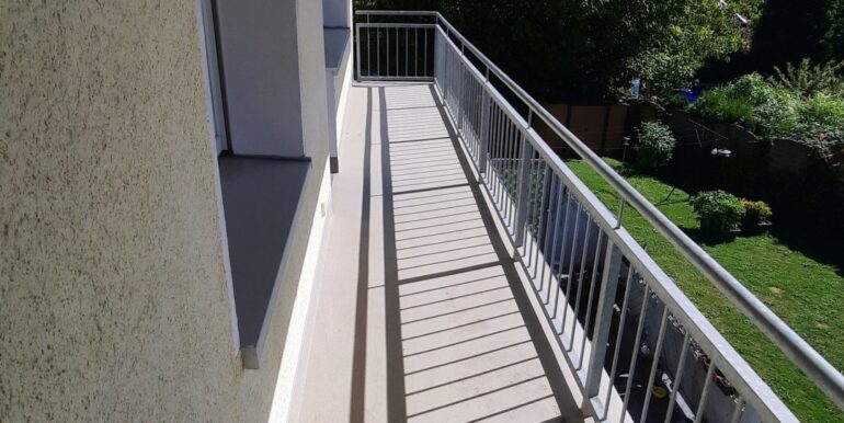 Balkon ...