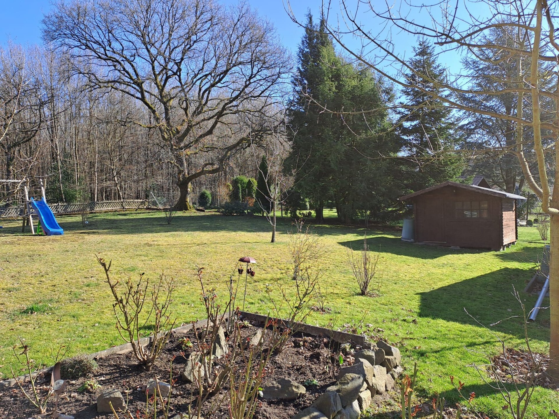 Gartenansicht 2 ...