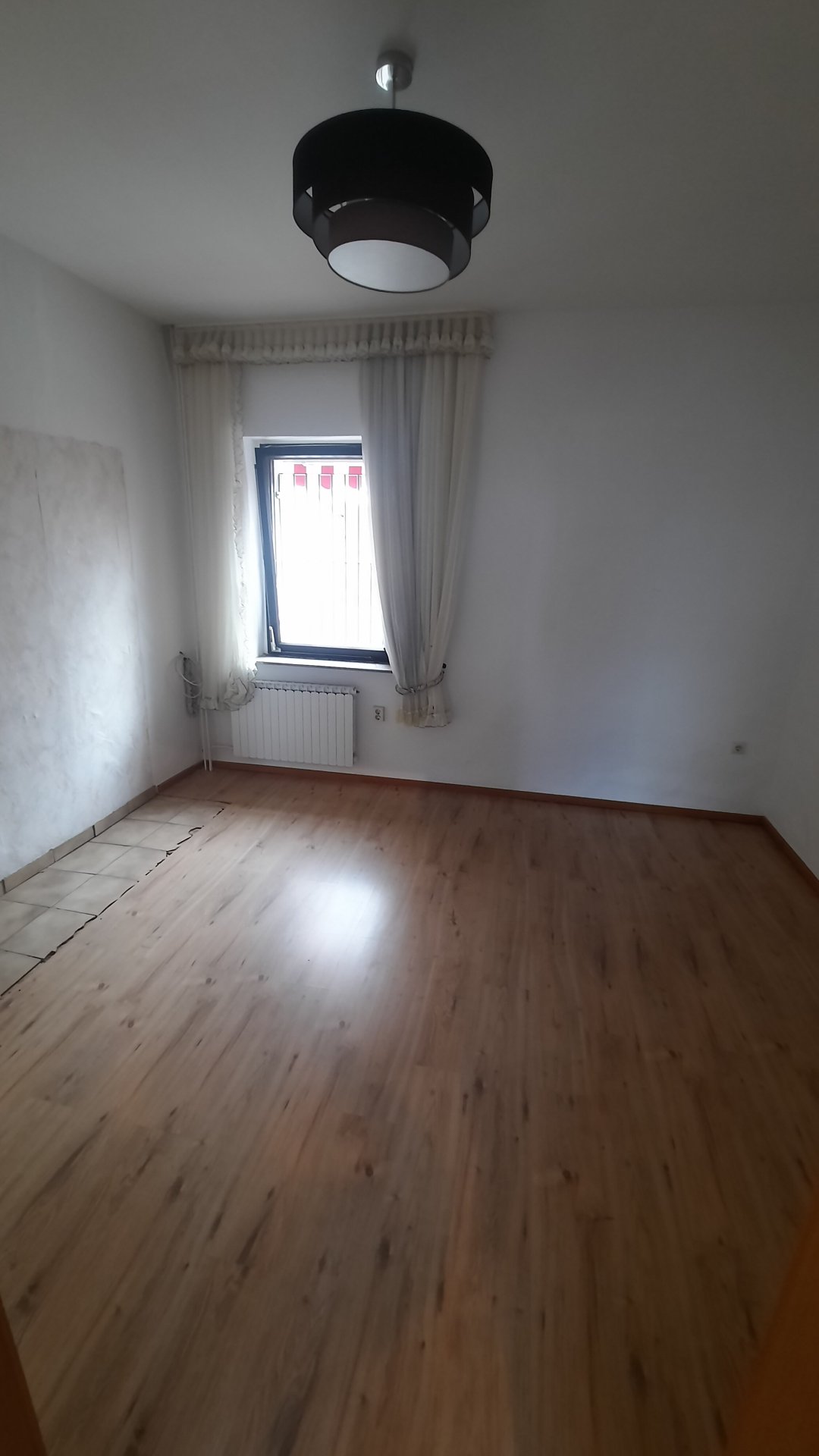 Zimmer EG ...