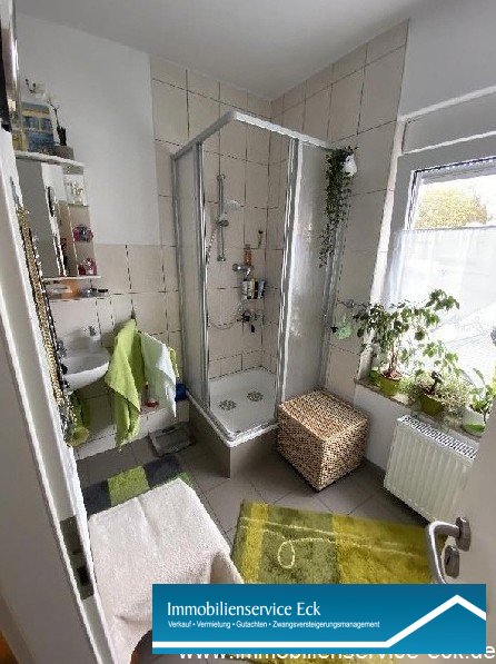 Badezimmer 1.OG ...