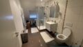 Badezimmer DG ...