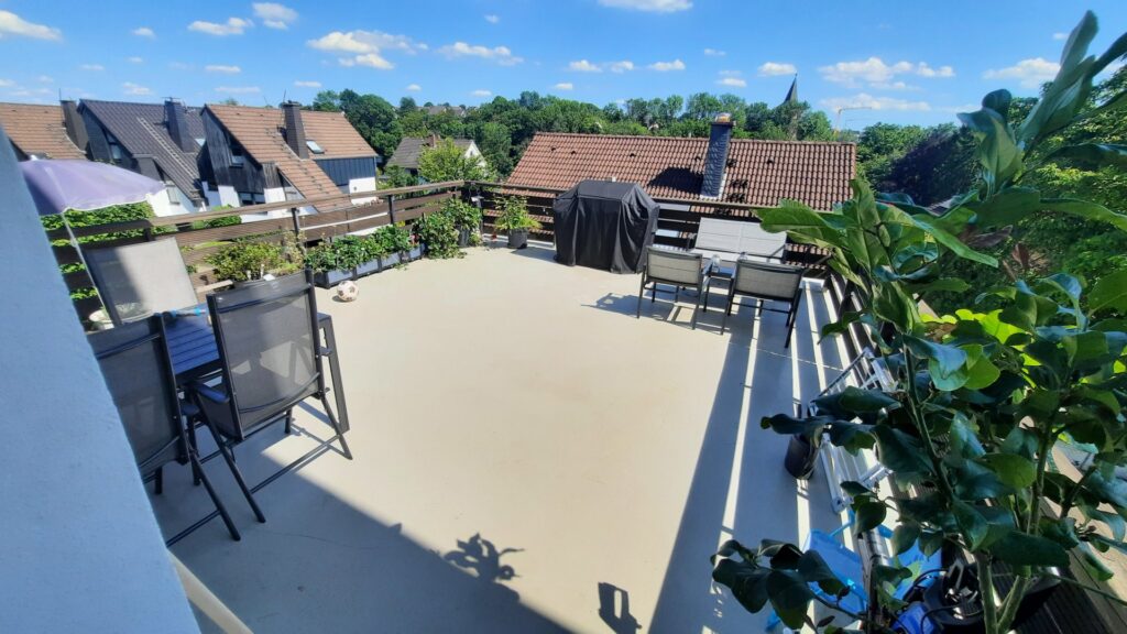 Dachterrasse ...