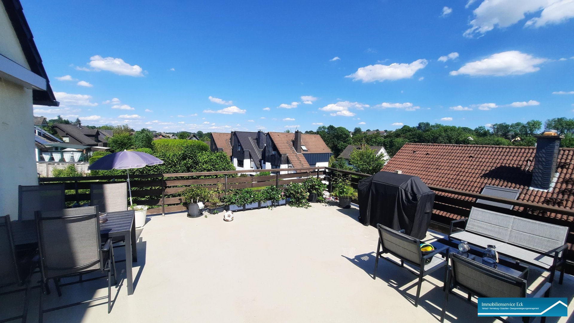 Dachterrasse ...