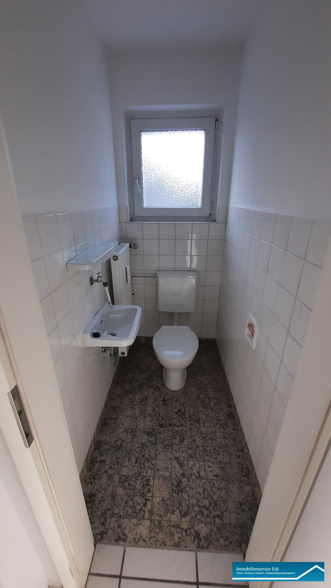 Gäste-WC ...